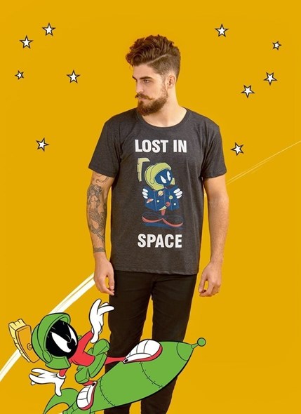 Camiseta Looney Tunes Marvin Lost in Space