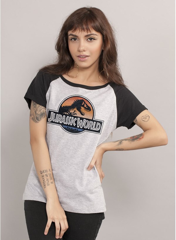 Camiseta Raglan Jurassic World Logo
