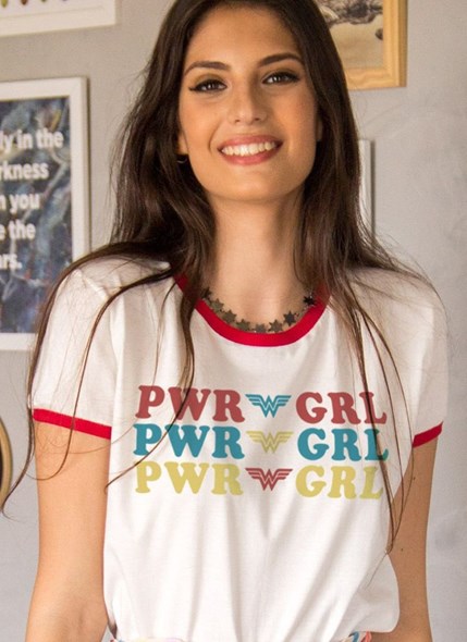 Camiseta Ringer Power Girl